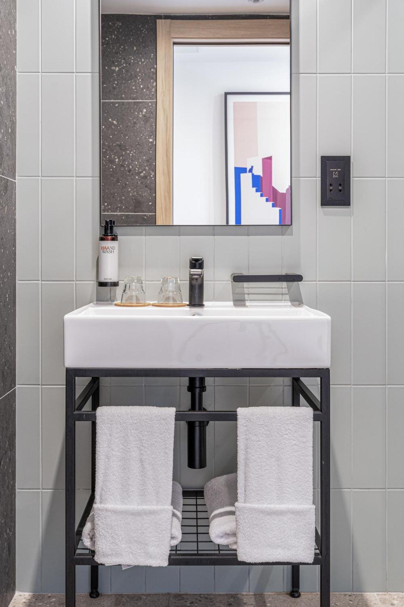 Hotel Mistral St Julian'S, Affiliated By Melia Saint Julian's エクステリア 写真